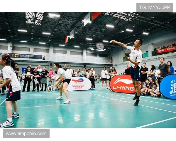 羽毛球的魅力与精神：深入西安羽毛球队的训练与文化探讨