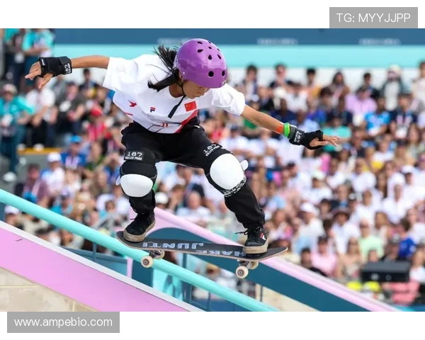 西安街舞队在世界滑板锦标赛中的个人能力展现与精彩点评