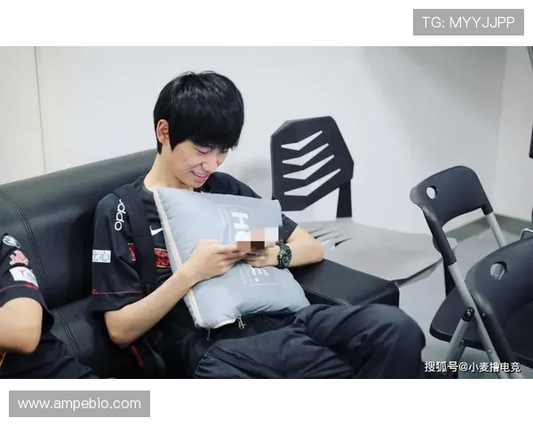 赛后复盘：RNG与V5对决中的战术意识与团队配合分析