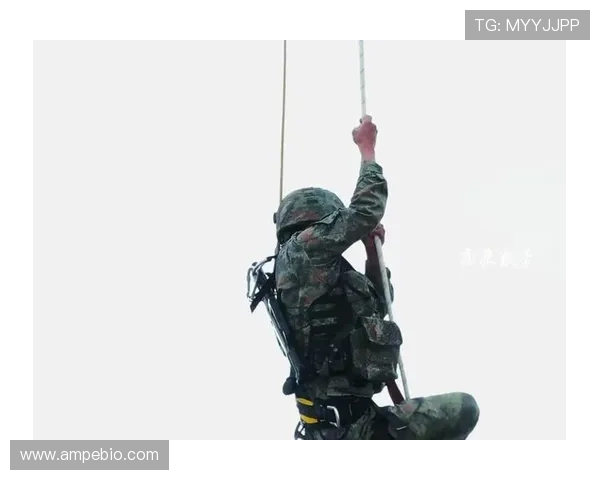 重庆攀岩队的力量与激情探索聚焦攀岩运动的未来发展与挑战 重庆攀岩队的力量与激情探索聚焦攀岩运动的未来发展与挑战