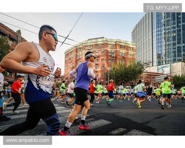 上海滑板队在马拉松大满贯中的战术解析与表现评估 上海滑板队在马拉松大满贯中的战术解析与表现评估